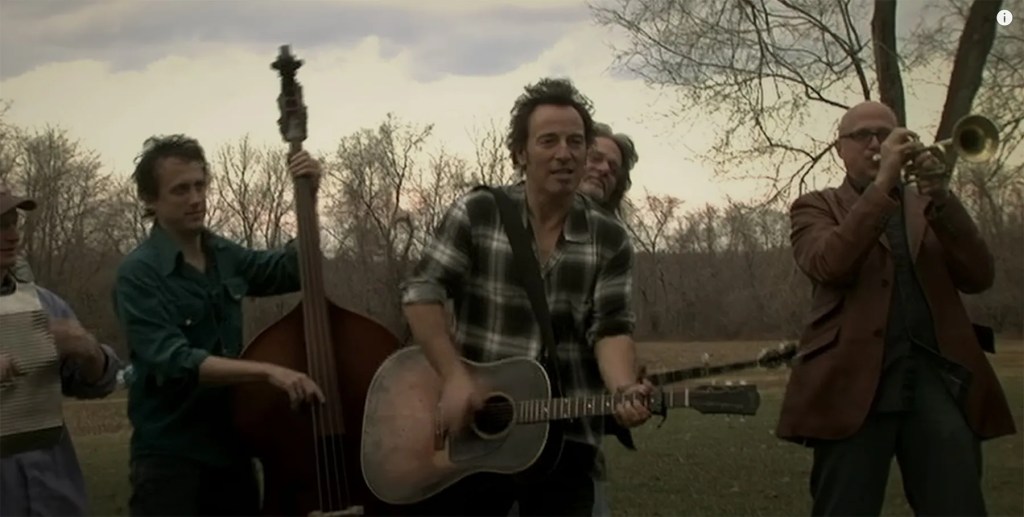 bruce springsteen oh shanendoah seeger acoustic guitar
