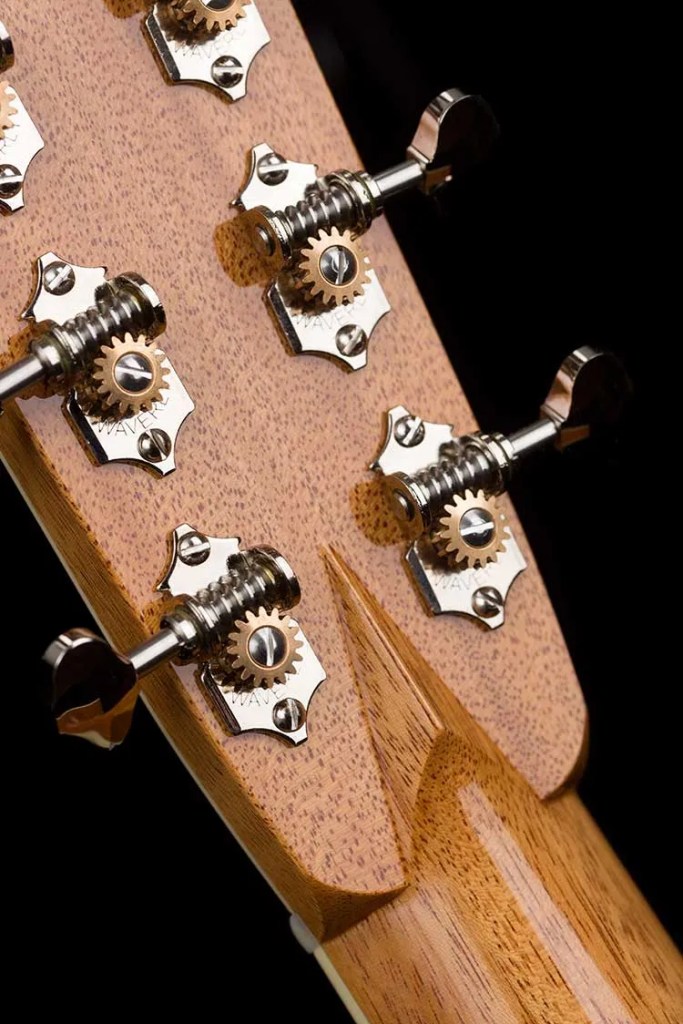 Collings OM3 custom acoustic guitar tuners